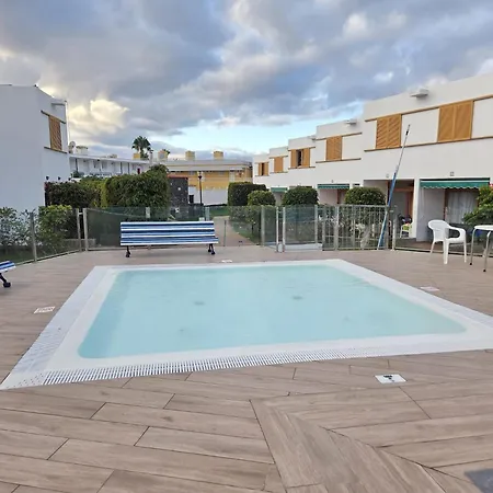 Brisas Canary Rent شقة